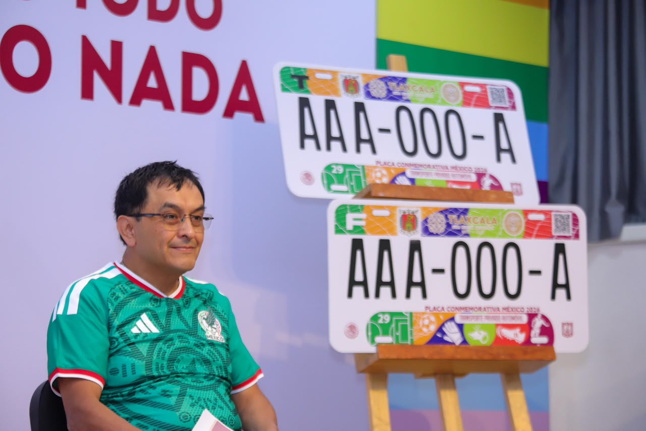 Tlaxcala se suma al espíritu del Mundial 2026 con placas conmemorativas